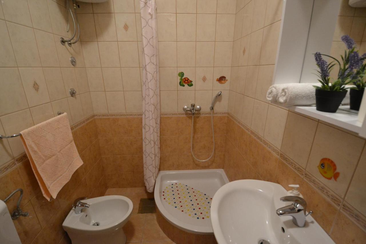 Apartmani Antonia Nakic -Stobrec Сплит Экстерьер фото